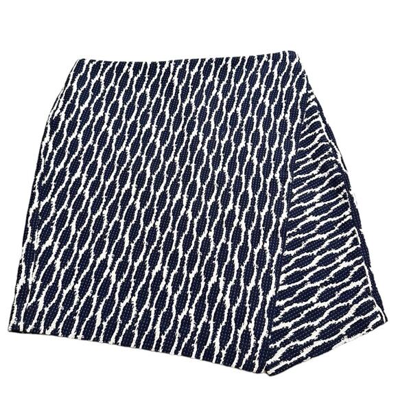 Loft Blue and White Faux Wrap Mini Skirt Size 6 - Picture 1 of 5